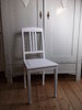 Antiker Stuhl im Shabby Chic weiß schlicht und edel